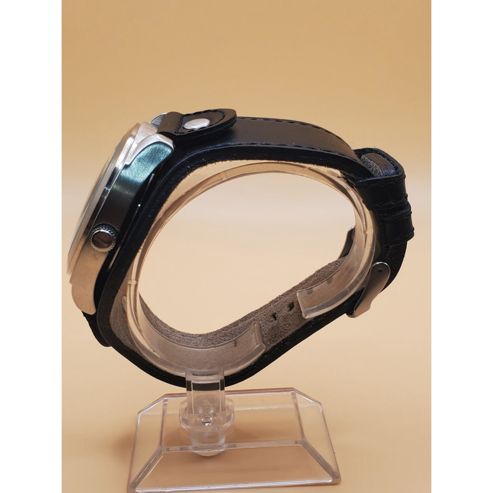 Mens Watch - Picture 2 of 10